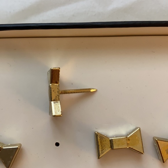 Kate Spade Bow Push Pins - Picture 3 of 3